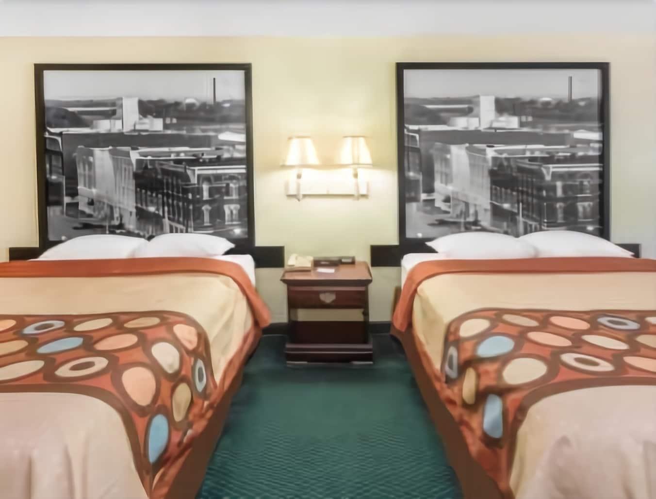 Super 8 By Wyndham Montgomery I-65 Exterior photo
